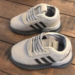 EUC baby adidas sneakers size 5c